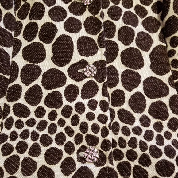 Woman's Coat - Picture 3 of 5